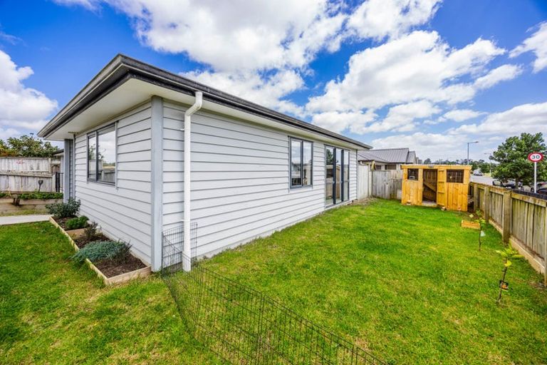 Photo of property in 39 Taepu Road, Pukekohe, 2120