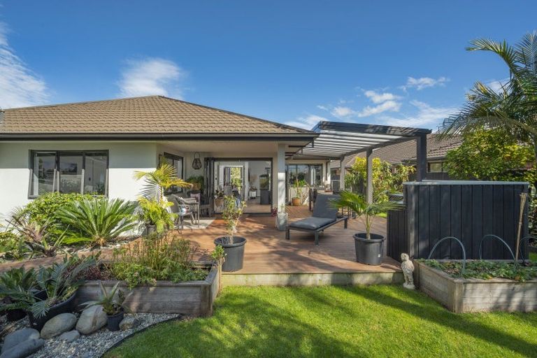 Photo of property in 27 Garvan Glen, Pyes Pa, Tauranga, 3112