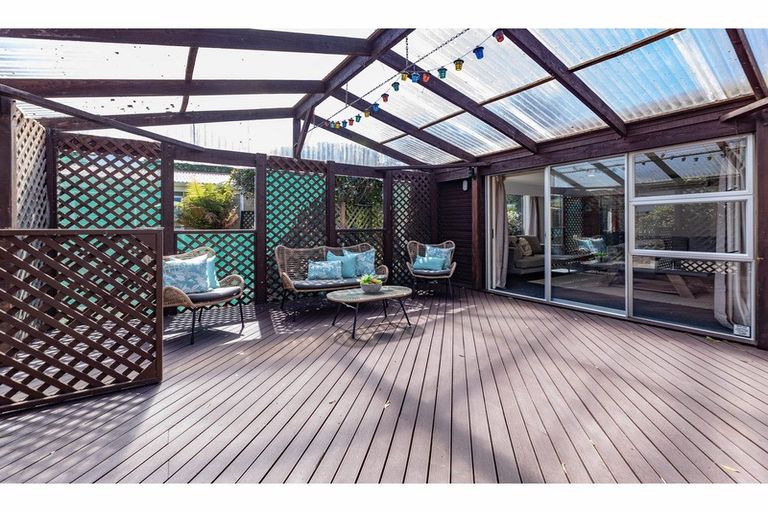 Photo of property in 51a Glenharrow Avenue, Avonhead, Christchurch, 8042