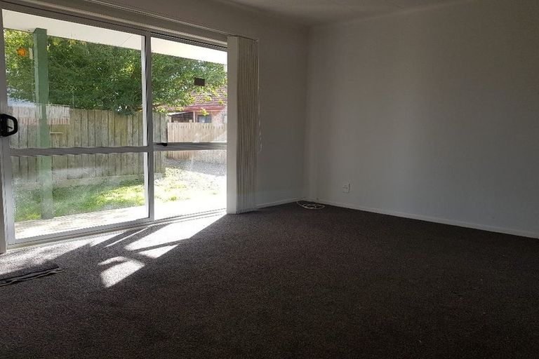 Photo of property in 1/35 Ballance Avenue, Papatoetoe, Auckland, 2104