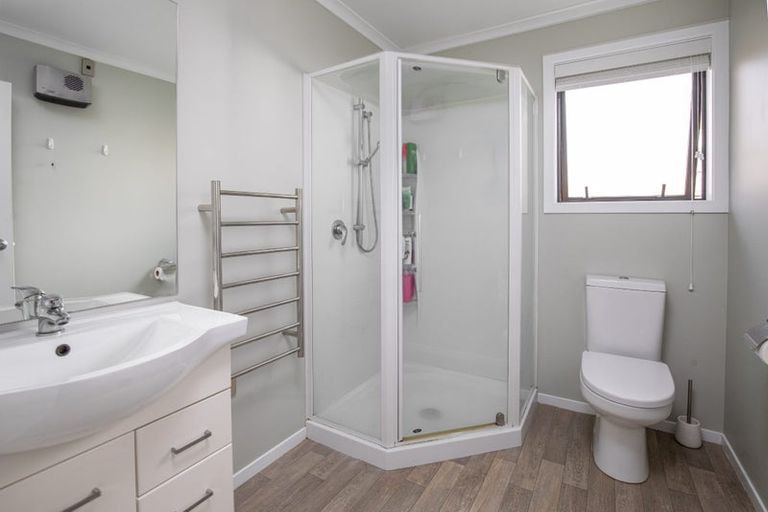 Photo of property in 92b Molyneux Avenue, Cromwell, 9310