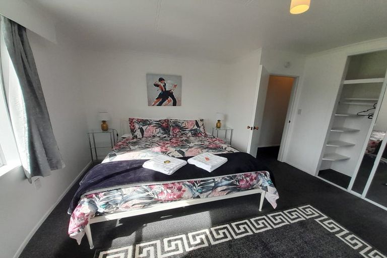 Photo of property in 10 Halse Place, Opunake, 4616