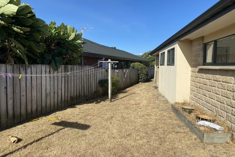 Photo of property in 9 Takahe Drive, Paraparaumu Beach, Paraparaumu, 5032