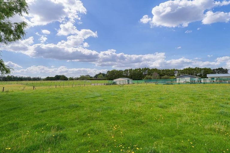 Photo of property in 73 Flora Road East, Makarewa, Invercargill, 9876