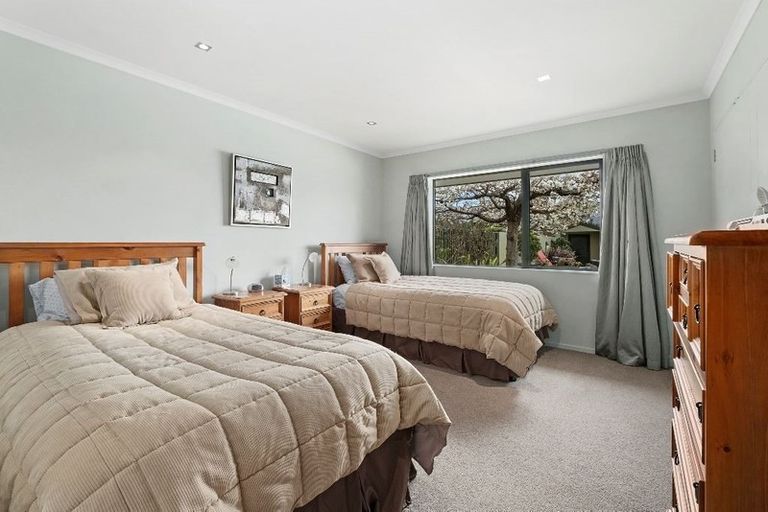 Photo of property in 5 Roberts Drive, Cromwell, 9310