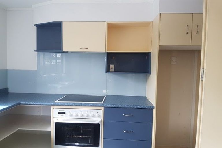 Photo of property in 46 Dalfield Place, Highbury, Palmerston North, 4412