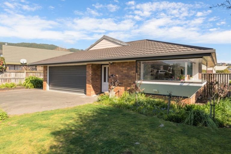 Photo of property in 33 Farnham Drive, Richmond, 7020