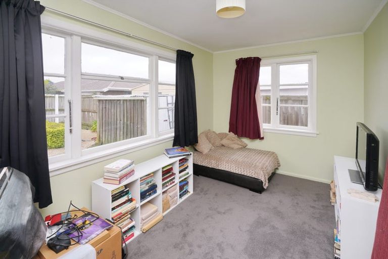 Photo of property in 103 Bassett Street, Burwood, Christchurch, 8083