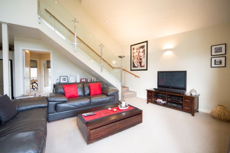 Photo of property in 24d Jellicoe Drive, Hamilton East, Hamilton, 3216