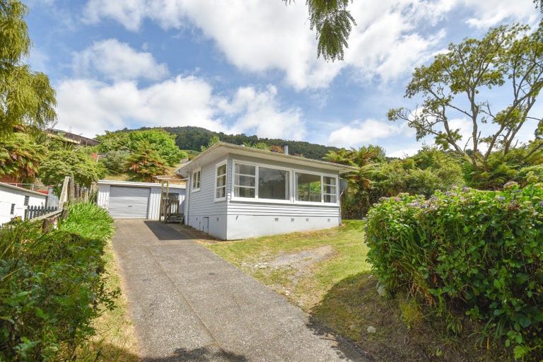 Photo of property in 4 Russell Crescent, Western Heights, Rotorua, 3015