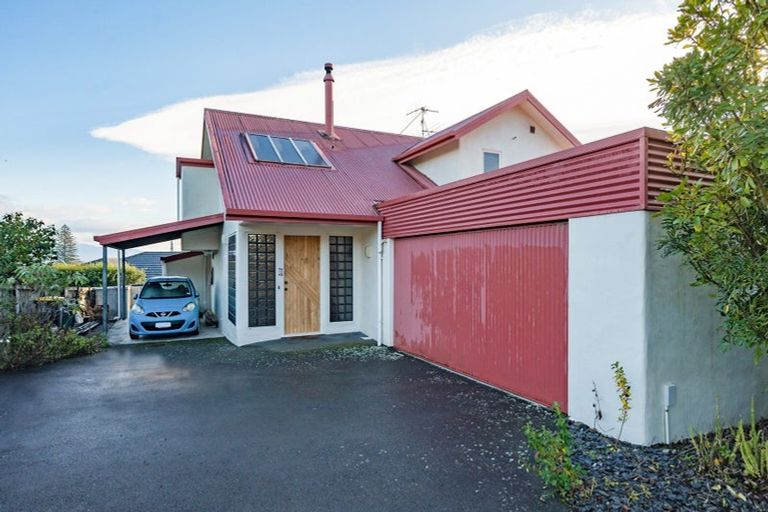 Photo of property in 12 D'urville Rise, Richmond, 7020