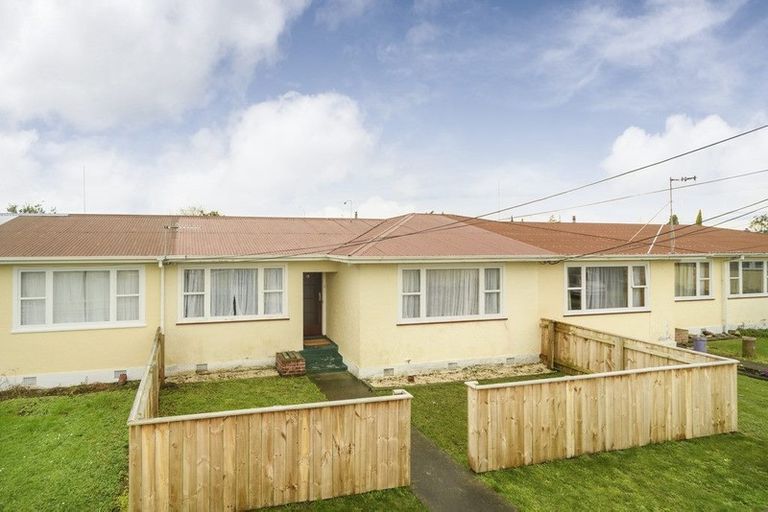 Photo of property in 2/343 Botanical Road, West End, Palmerston North, 4412