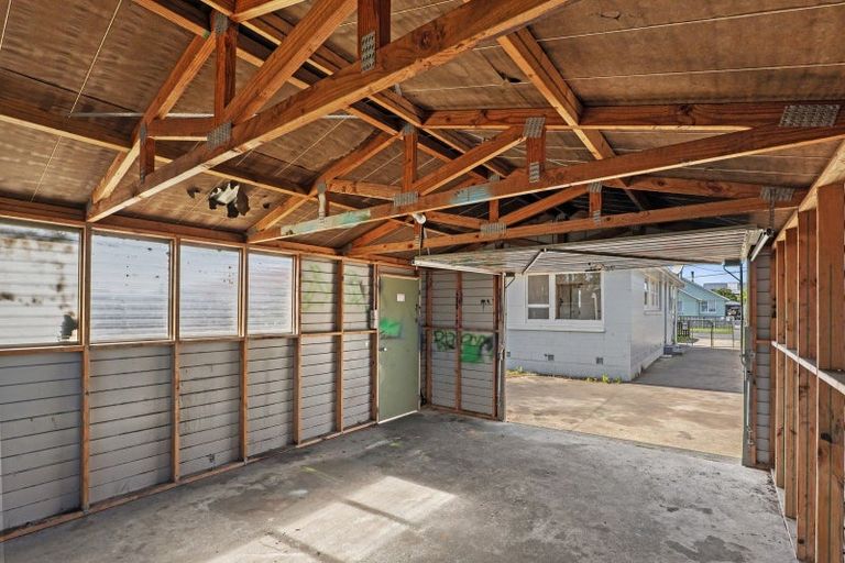 Photo of property in 35 Corhampton Street, Aranui, Christchurch, 8061