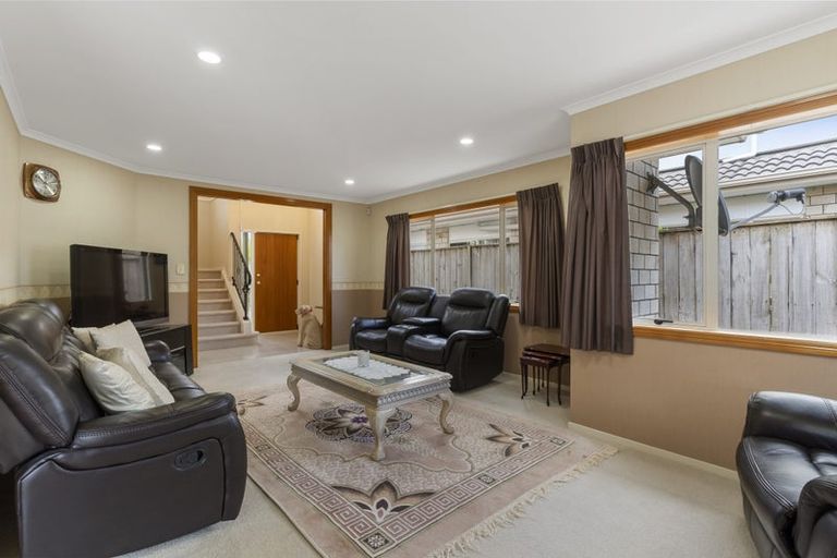 Photo of property in 75 Meadowland Drive, Somerville, Auckland, 2014