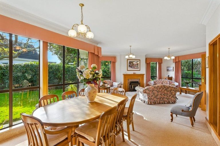 Photo of property in 7 Maple Lane, Waikanae, 5036