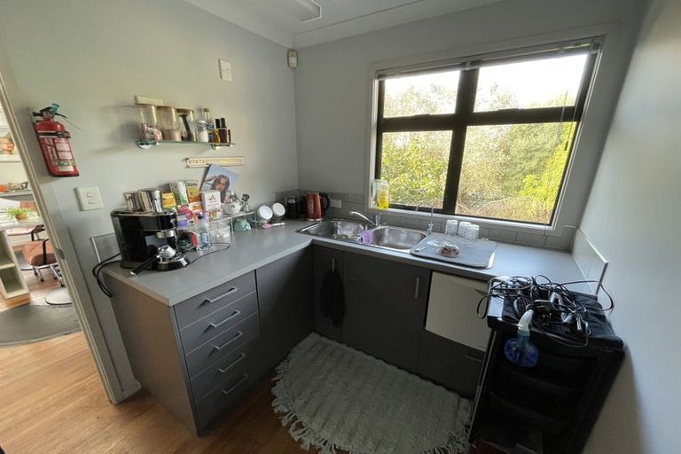 Photo of property in 25a Church Road, Taradale, Napier, 4112