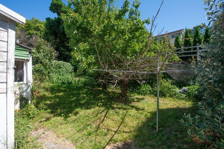 Photo of property in 34 Coote Road, Bluff Hill, Napier, 4110