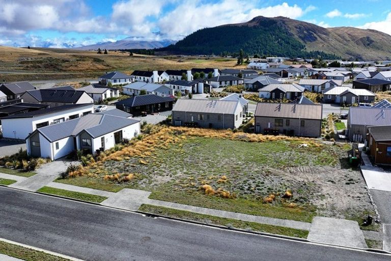 Photo of property in 7 Coulson Lane, Lake Tekapo, 7999