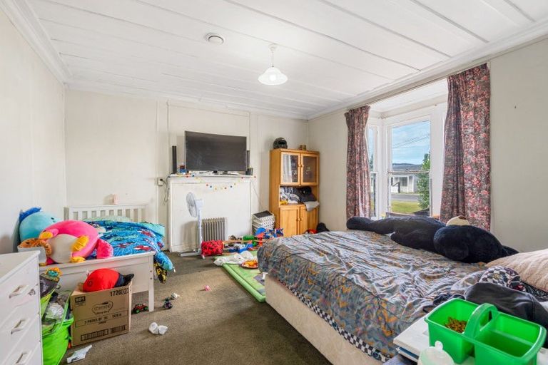 Photo of property in 8 High Street, Milton, 9220