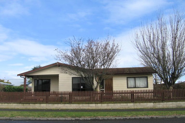 Photo of property in 905 Collinge Road, Mayfair, Hastings, 4122