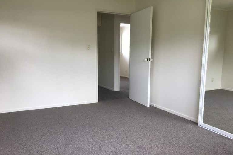 Photo of property in 1/26 Cromdale Avenue, Highland Park, Auckland, 2010