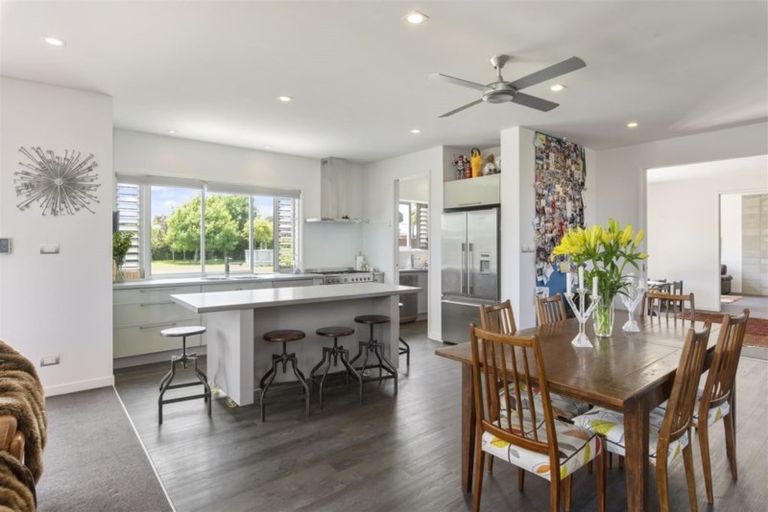 Photo of property in 24 Okarito Avenue, Levin, 5510