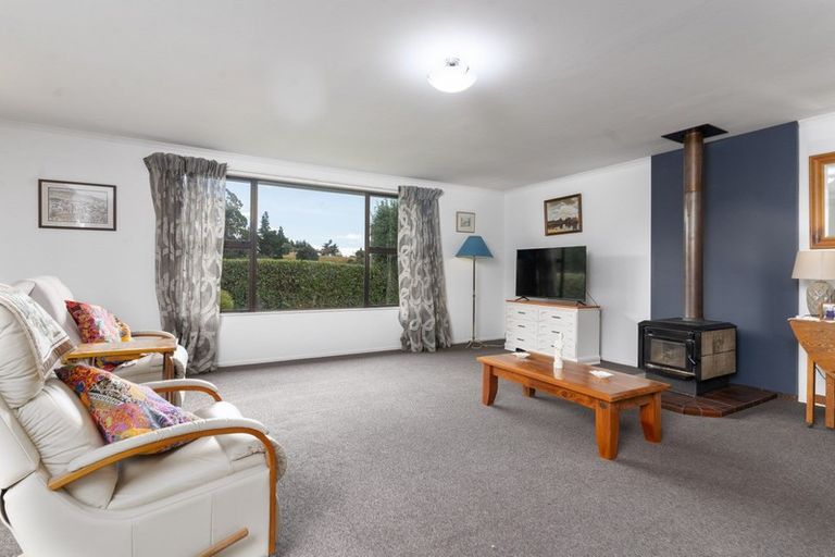 Photo of property in 91 Stanly Street, Eketahuna, 4900