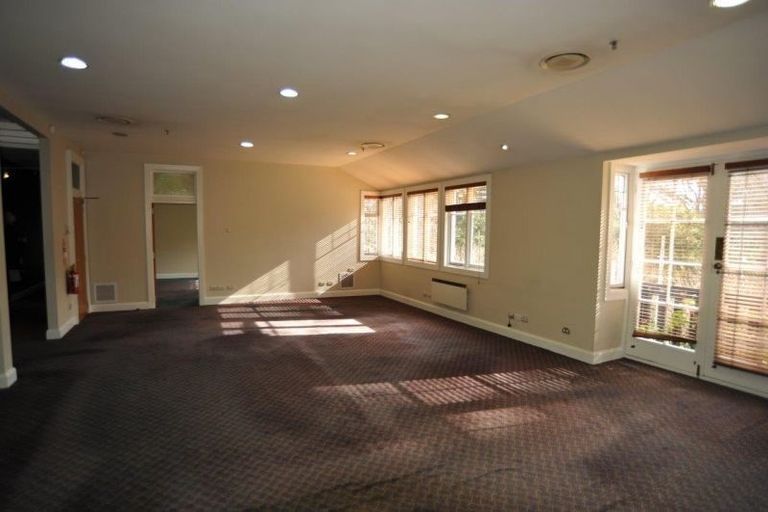 Photo of property in 95 Oxford Terrace, Epuni, Lower Hutt, 5011