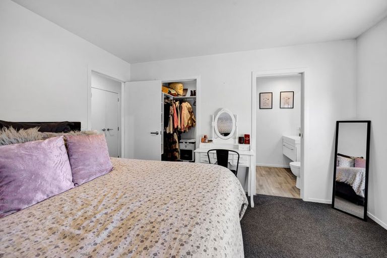 Photo of property in 14 Mahoe Street, Inglewood, 4330