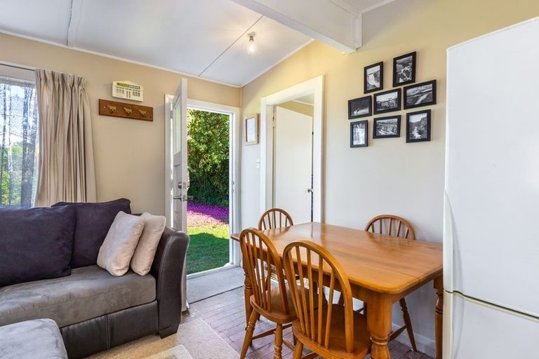 Photo of property in 104 Rangatira Drive, Mangakino, 3421