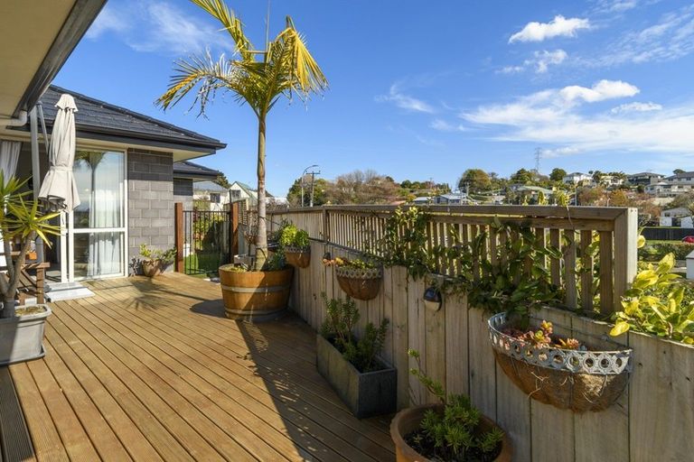 Photo of property in 13 Poike Road, Hairini, Tauranga, 3112
