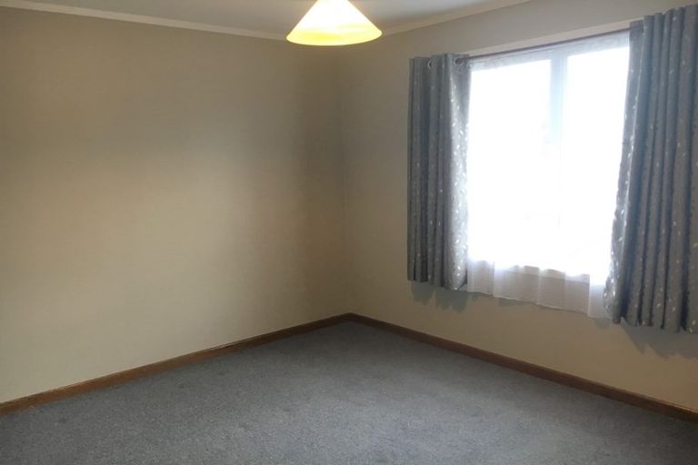 Photo of property in 12 Mccracken Avenue, Hillcrest, Hamilton, 3216