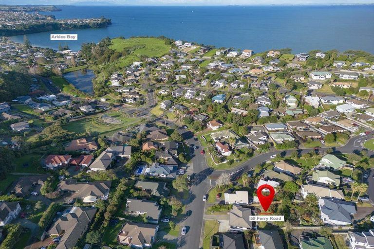 Photo of property in 59 Ferry Road, Arkles Bay, Whangaparaoa, 0932