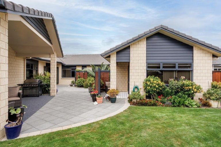 Photo of property in 7 Matemuri Drive, Papamoa Beach, Papamoa, 3118