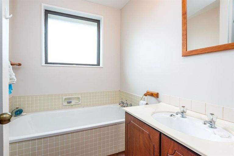 Photo of property in 1/5 Wynand Place, Sockburn, Christchurch, 8042