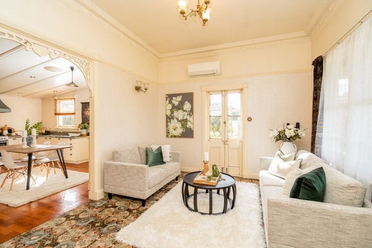 Photo of property in 1 Knighton Road, Hillcrest, Hamilton, 3216