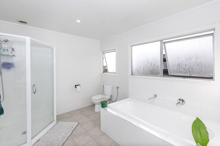 Photo of property in 52a Hooker Avenue, Chedworth, Hamilton, 3210