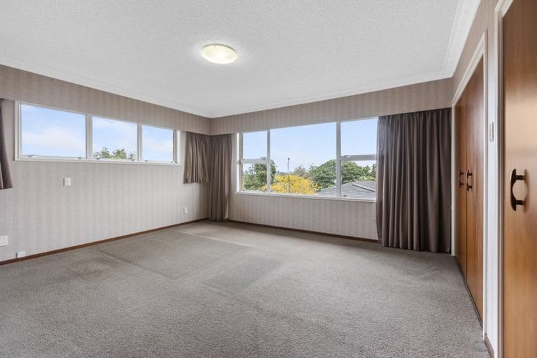 Photo of property in 5 Fairfax Terrace, Frankleigh Park, New Plymouth, 4310