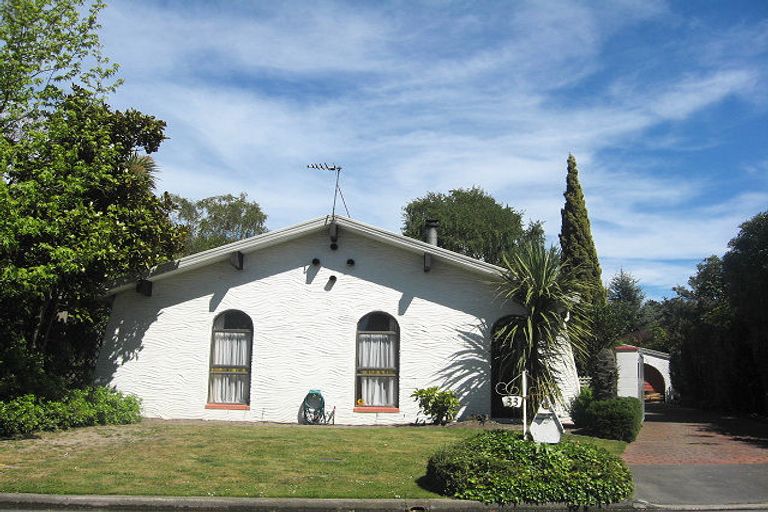 Photo of property in 33 Yellowstone Crescent, Burwood, Christchurch, 8083