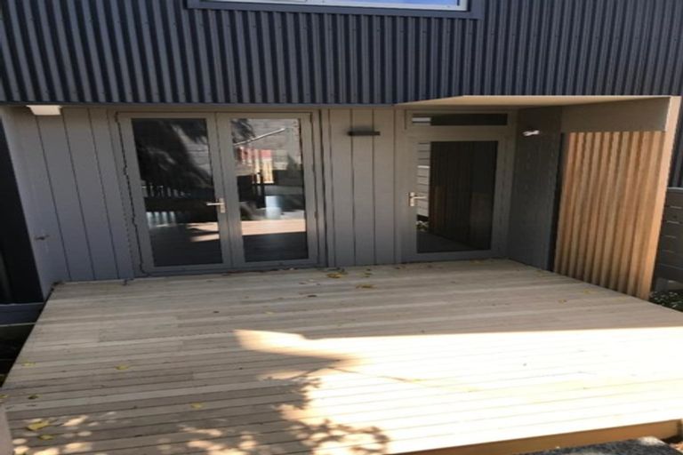 Photo of property in 383 Adelaide Road, Newtown, Wellington, 6021