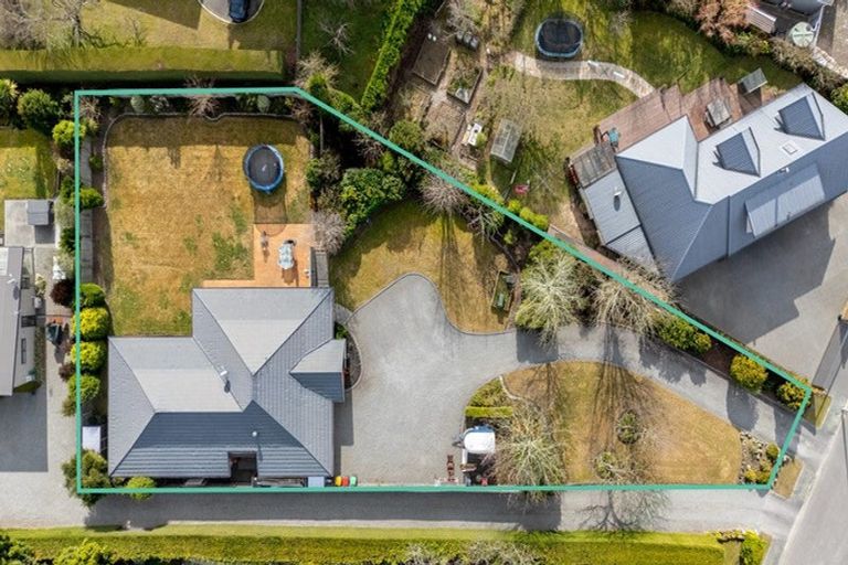 Photo of property in 31 Westview Crescent, West Melton, 7618
