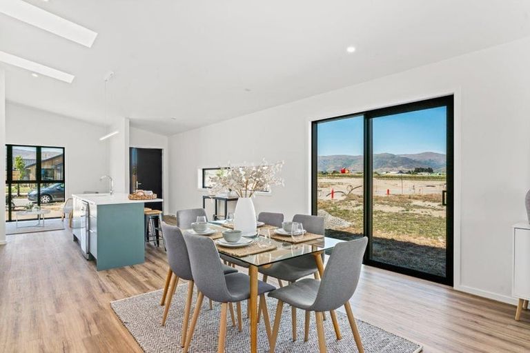 Photo of property in 21 Vintage Street, Cromwell, 9310