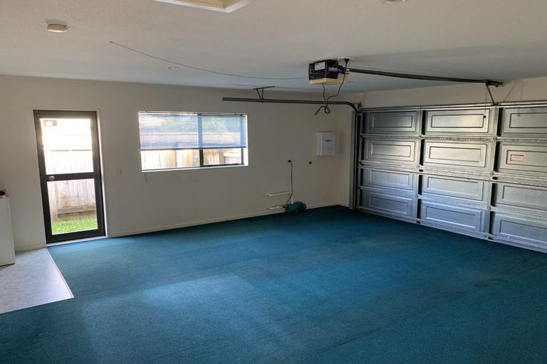 Photo of property in 36 Hadleigh Court, Paraparaumu, 5032