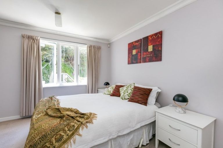 Photo of property in 1 Sar Street, Wadestown, Wellington, 6012