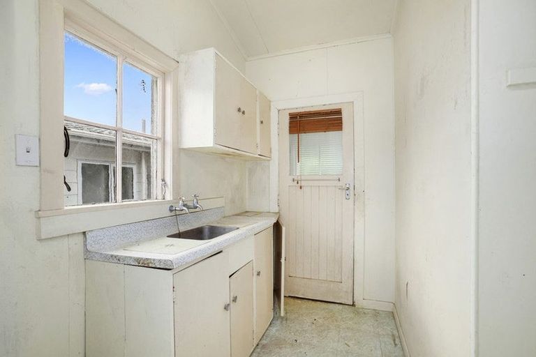 Photo of property in 7 Vallance Street, Kilbirnie, Wellington, 6022