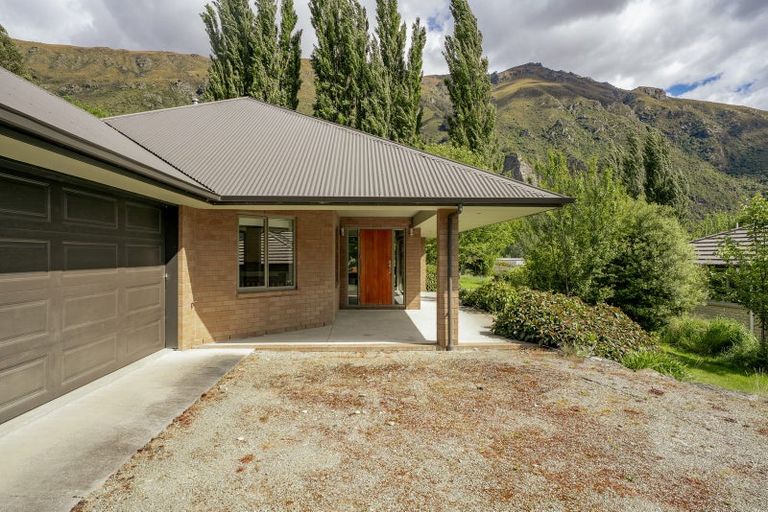 Photo of property in 9 Hector Close, Kingston, Athol, 9793