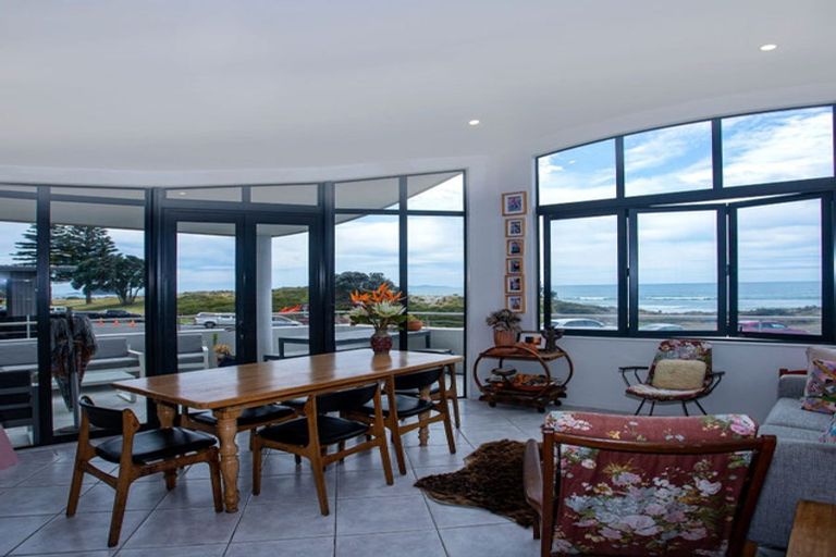 Photo of property in 1/203 Marine Parade, Mount Maunganui, 3116