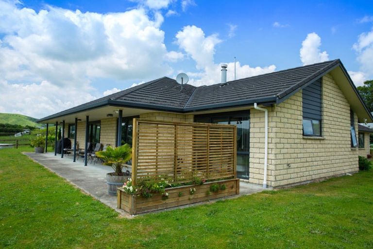 Photo of property in 196 Happy Valley Road, Owhiro Bay, Wellington, 6023