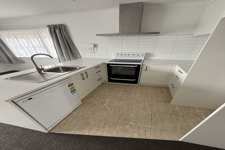 Photo of property in 14 Innisowen Place, Flat Bush, Auckland, 2019
