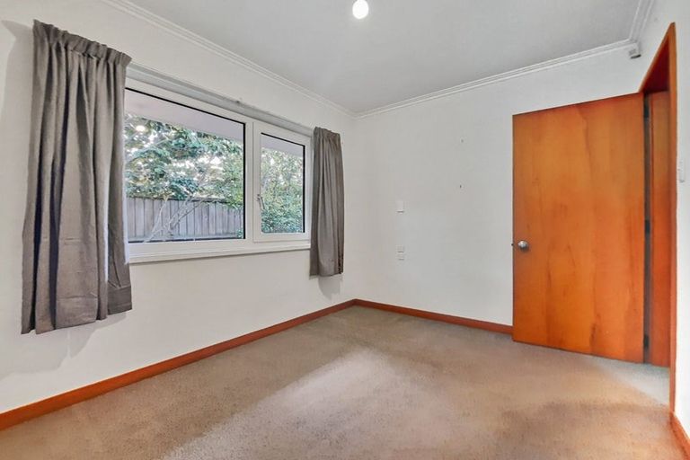 Photo of property in 15 Saint Clio Street, Ilam, Christchurch, 8041
